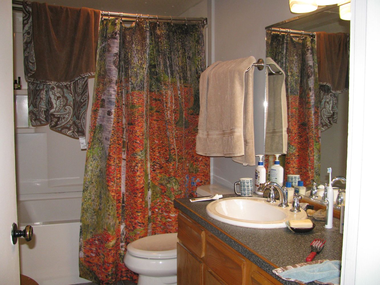 94 Main St, Auburn, ME 04210